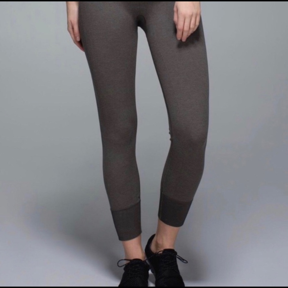 Lululemon Ebb to street pants
